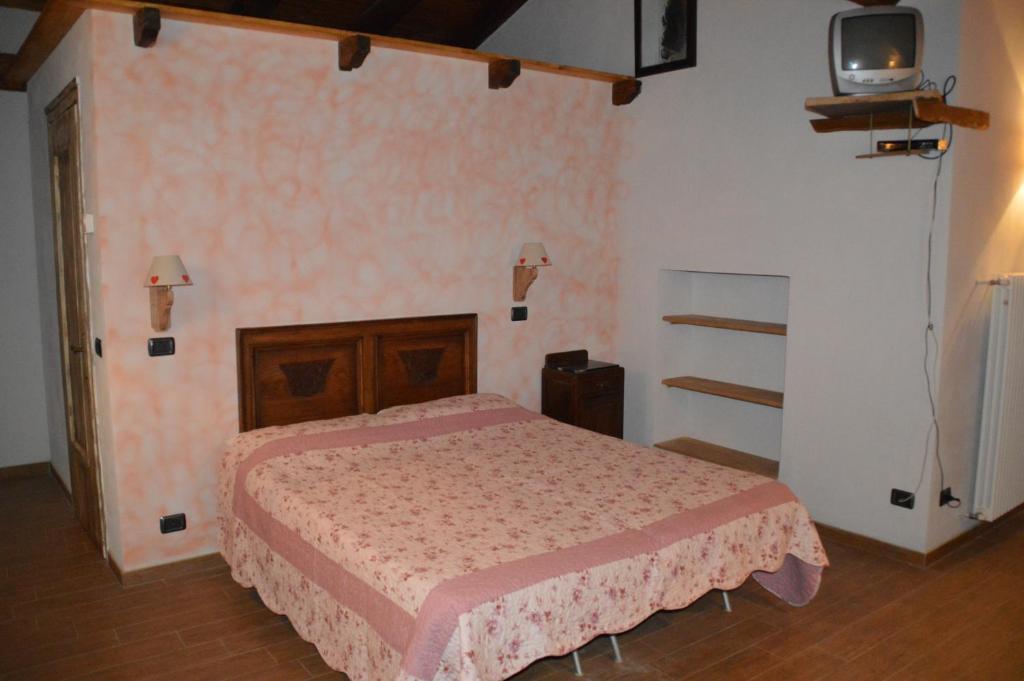 Agriturismo La Meridiana Farm stay Frabosa Sottana